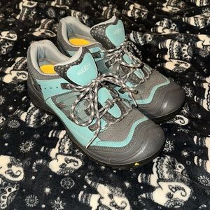 Keen Hiking Shoes